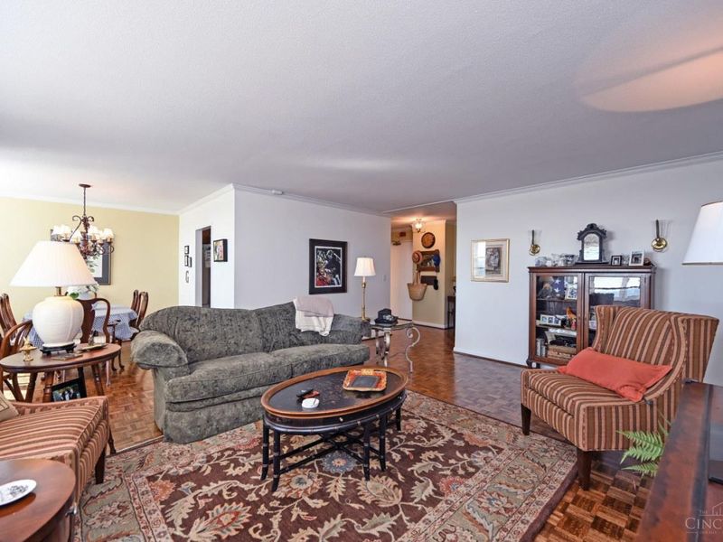 2444 Madison Road, Unit 1811, Cincinnati, OH 45208 Photo 14