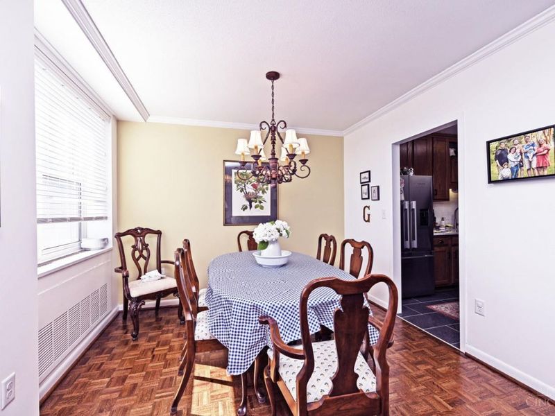 2444 Madison Road, Unit 1811, Cincinnati, OH 45208 Photo 16