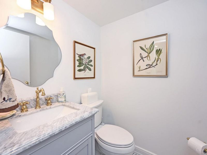 2444 Madison Road, Unit 1811, Cincinnati, OH 45208 Photo 22