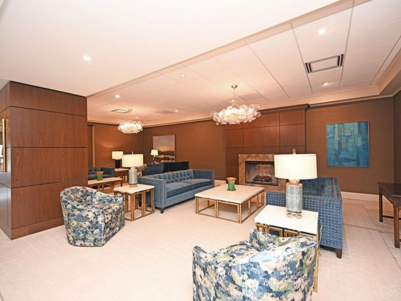 2444 Madison Road, Unit 1811, Cincinnati, OH 45208 Photo 3