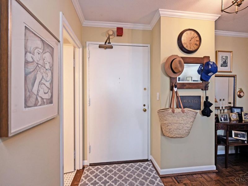 2444 Madison Road, Unit 1811, Cincinnati, OH 45208 Photo 7