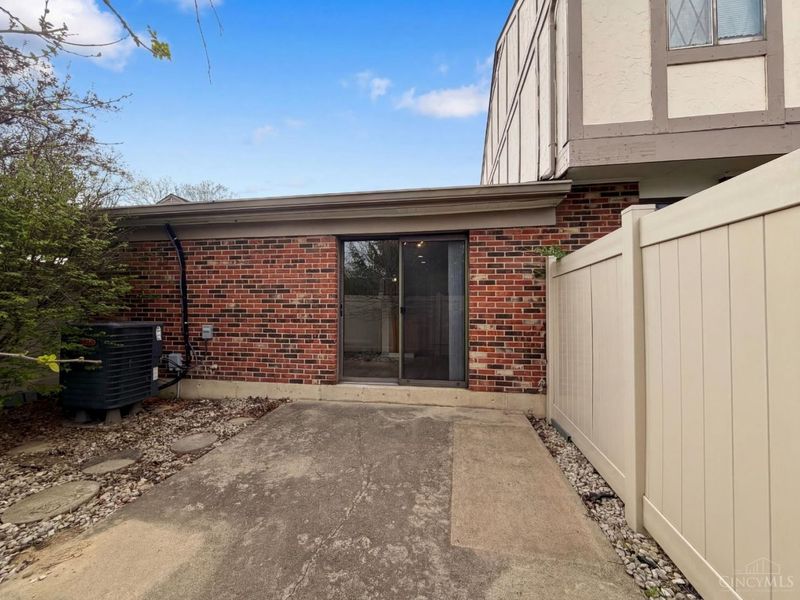 503 Glencoe Court, Mason, OH 45040 Photo 5