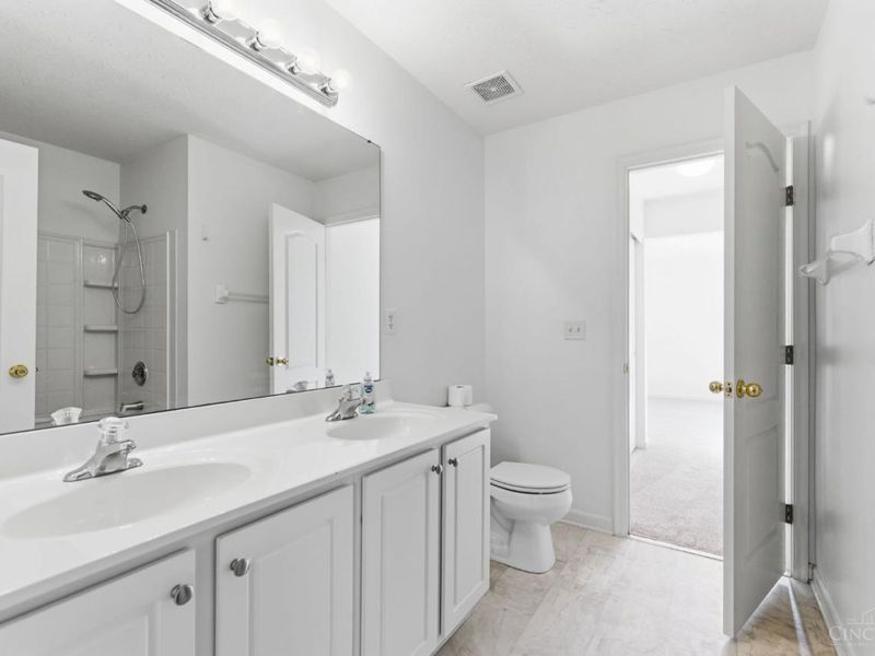 4043 Spyglass Hill, Mason, OH 45040 Photo 13