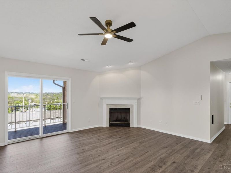 7920 Jessies Way, Unit 303, Hamilton, OH 45011 Photo 11