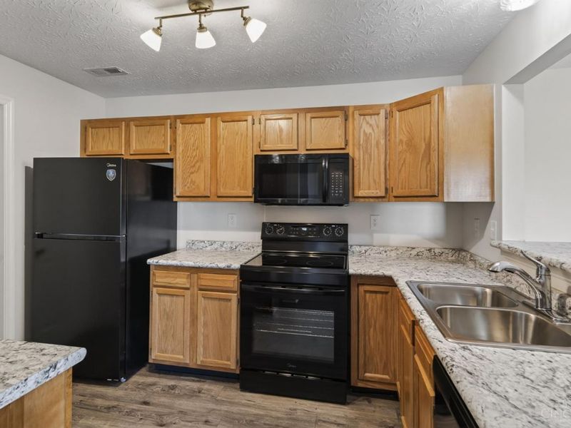 7920 Jessies Way, Unit 303, Hamilton, OH 45011 Photo 18