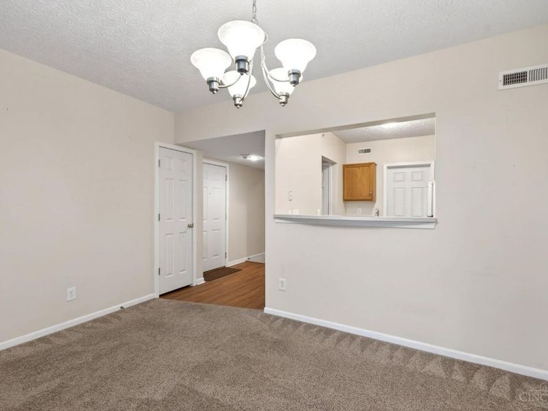 200 Gateway Drive, Unit H, Milford, OH 45150 Photo 10