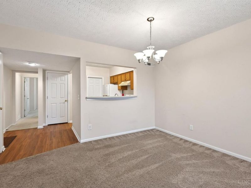 200 Gateway Drive, Unit H, Milford, OH 45150 Photo 9