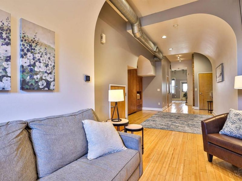 1124 Race Street, Unit 101B, Cincinnati, OH 45202 Photo 22