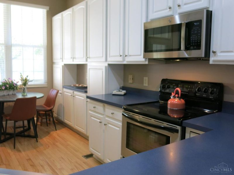 5957 Castlewood, Unit 3, Miami Twp, OH 45150 Photo 16