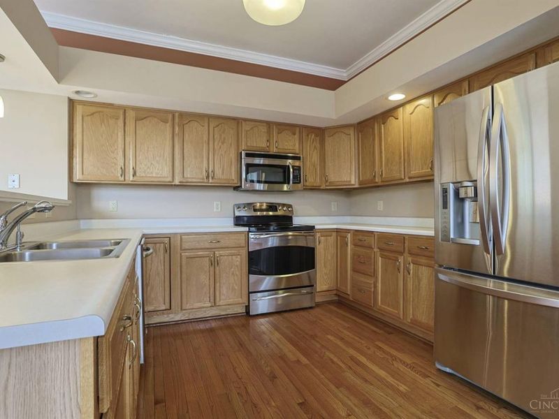 7111 Scarlet Oak Court, Mason, OH 45040 Photo 11