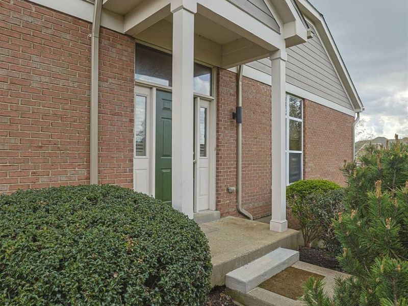 7111 Scarlet Oak Court, Mason, OH 45040 Photo 4