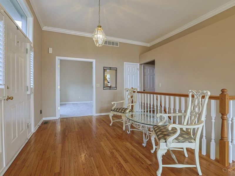 7111 Scarlet Oak Court, Mason, OH 45040 Photo 5