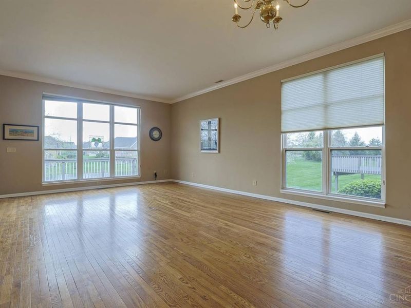 7111 Scarlet Oak Court, Mason, OH 45040 Photo 7