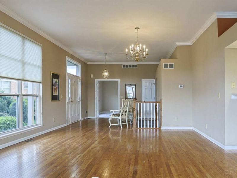 7111 Scarlet Oak Court, Mason, OH 45040 Photo 9