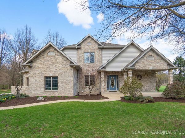 293 Farm Court, Yorkville, IL 60560