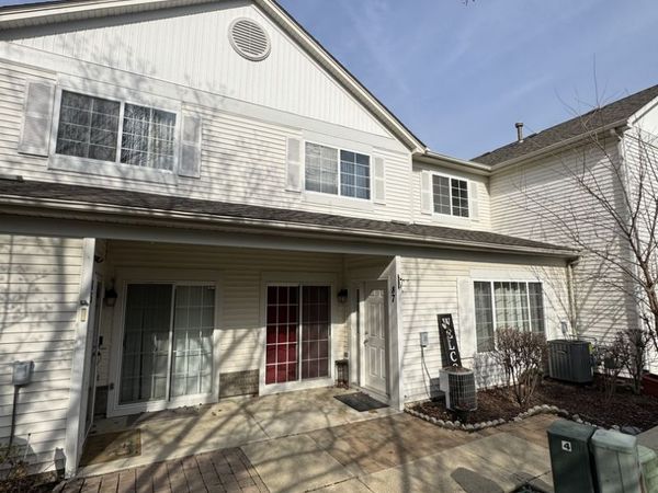 87 Braxton Lane , Aurora, IL 60504