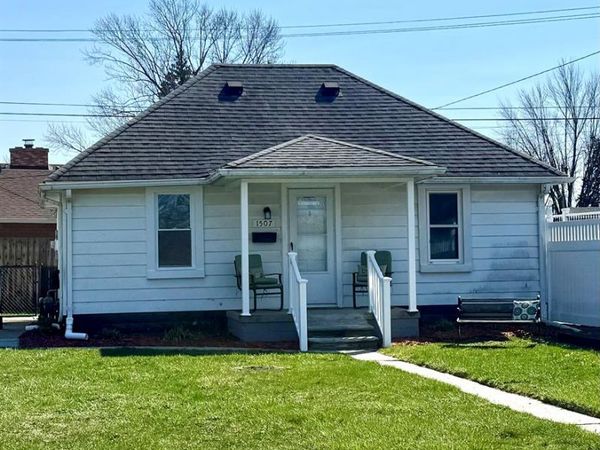 1507 Pagel Avenue, Lincoln Park, MI 48146