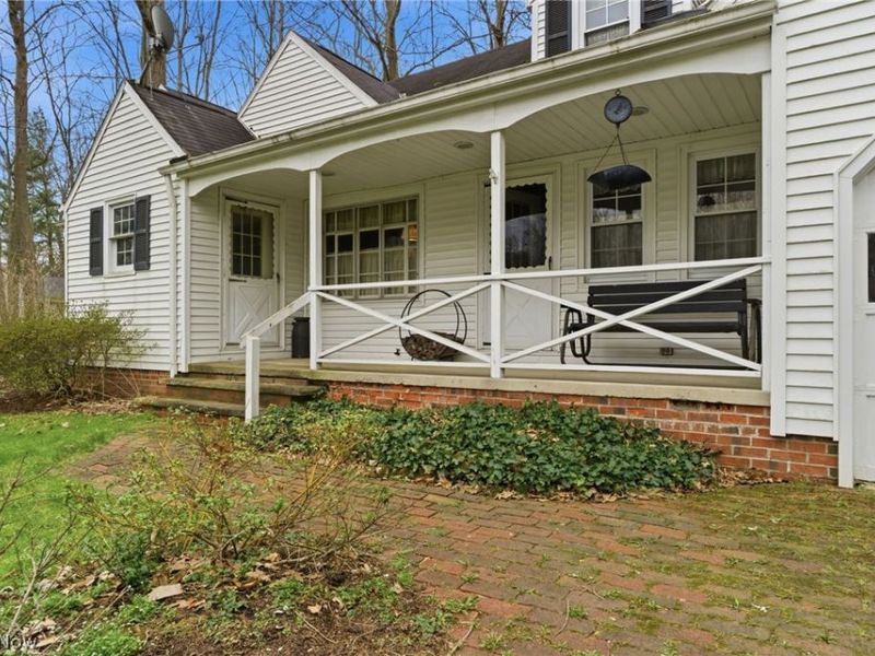 6792 Glenview Road , Mayfield Village, OH 44143 Photo 2