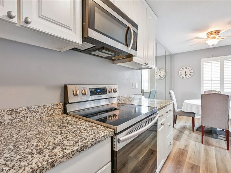 2885 Pease Drive, Unit 127, Rocky River, OH 44116 Photo 11