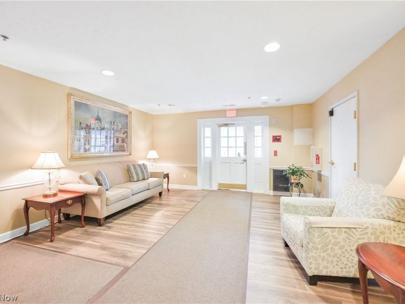 2885 Pease Drive, Unit 127, Rocky River, OH 44116 Photo 22