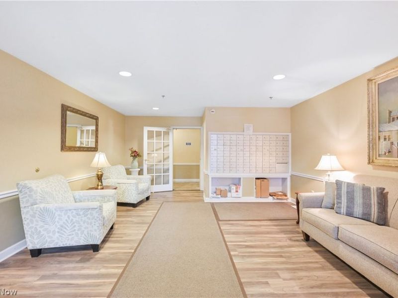 2885 Pease Drive, Unit 127, Rocky River, OH 44116 Photo 23