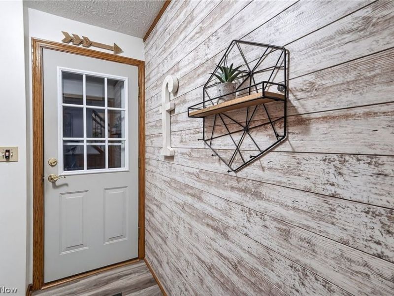 551 Picadilly Circle , Akron, OH 44319 Photo 19