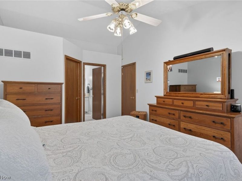 551 Picadilly Circle , Akron, OH 44319 Photo 23