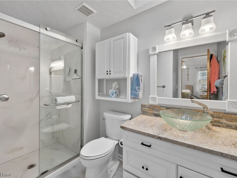 551 Picadilly Circle , Akron, OH 44319 Photo 24