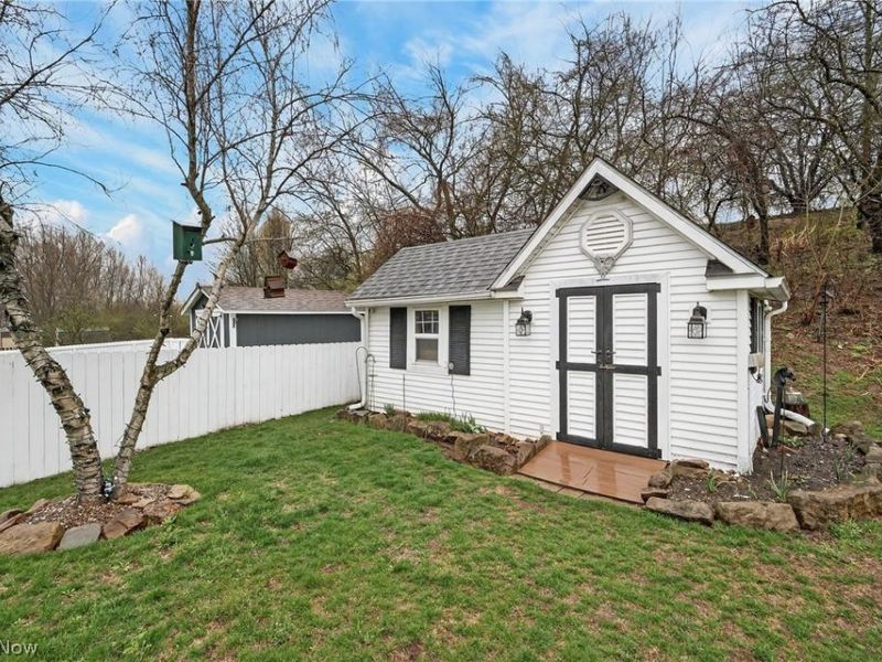 551 Picadilly Circle , Akron, OH 44319 Photo 29