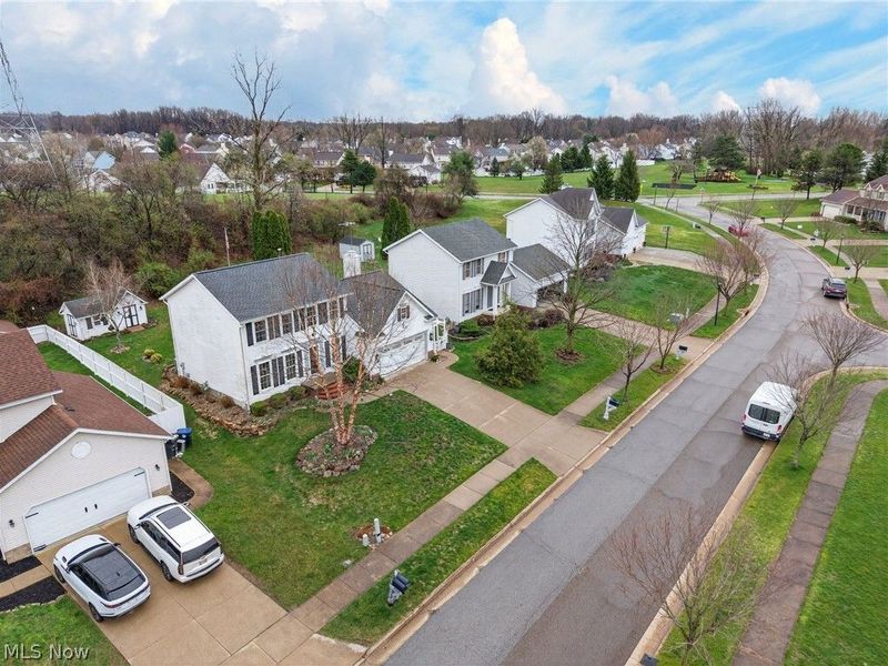 551 Picadilly Circle , Akron, OH 44319 Photo 33