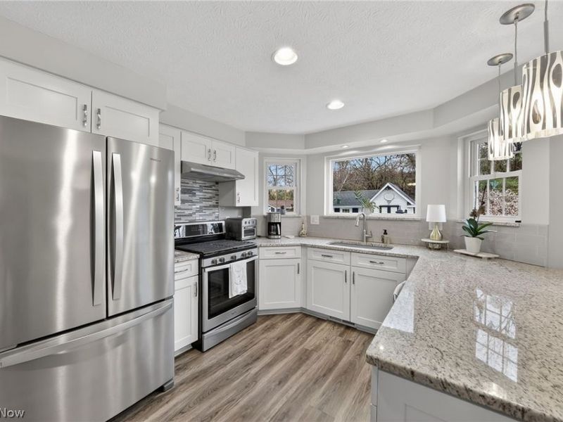 551 Picadilly Circle , Akron, OH 44319 Photo 9