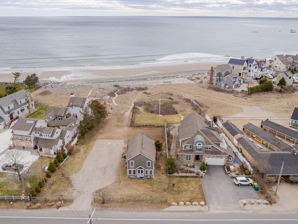 5 Ocean Boulevard, North Hampton, NH 03862