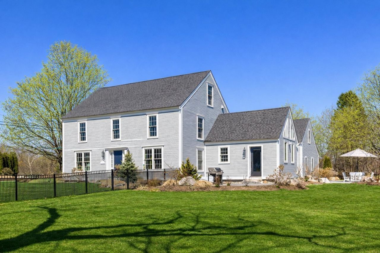 24 Great Bay Road, Greenland, NH 03840 Main Photo