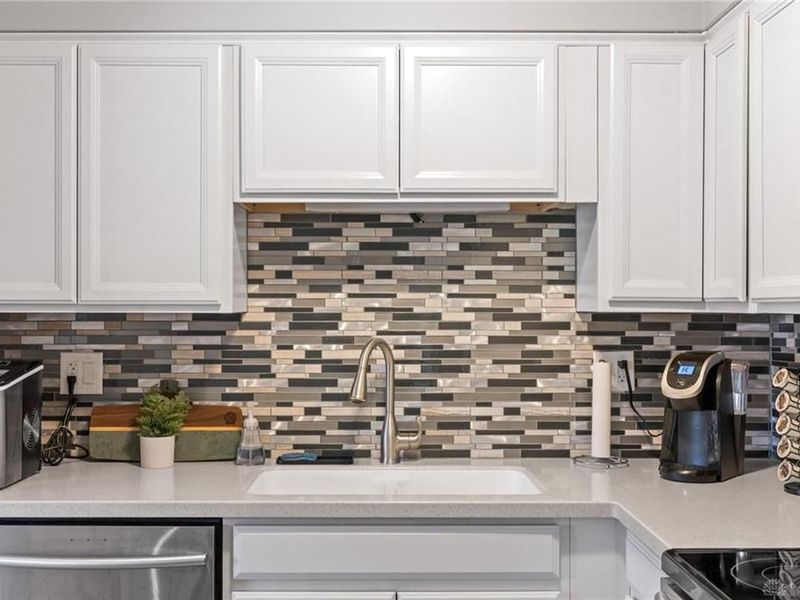 5839 Jassamine Drive, Miami Township, OH 45449 Photo 17