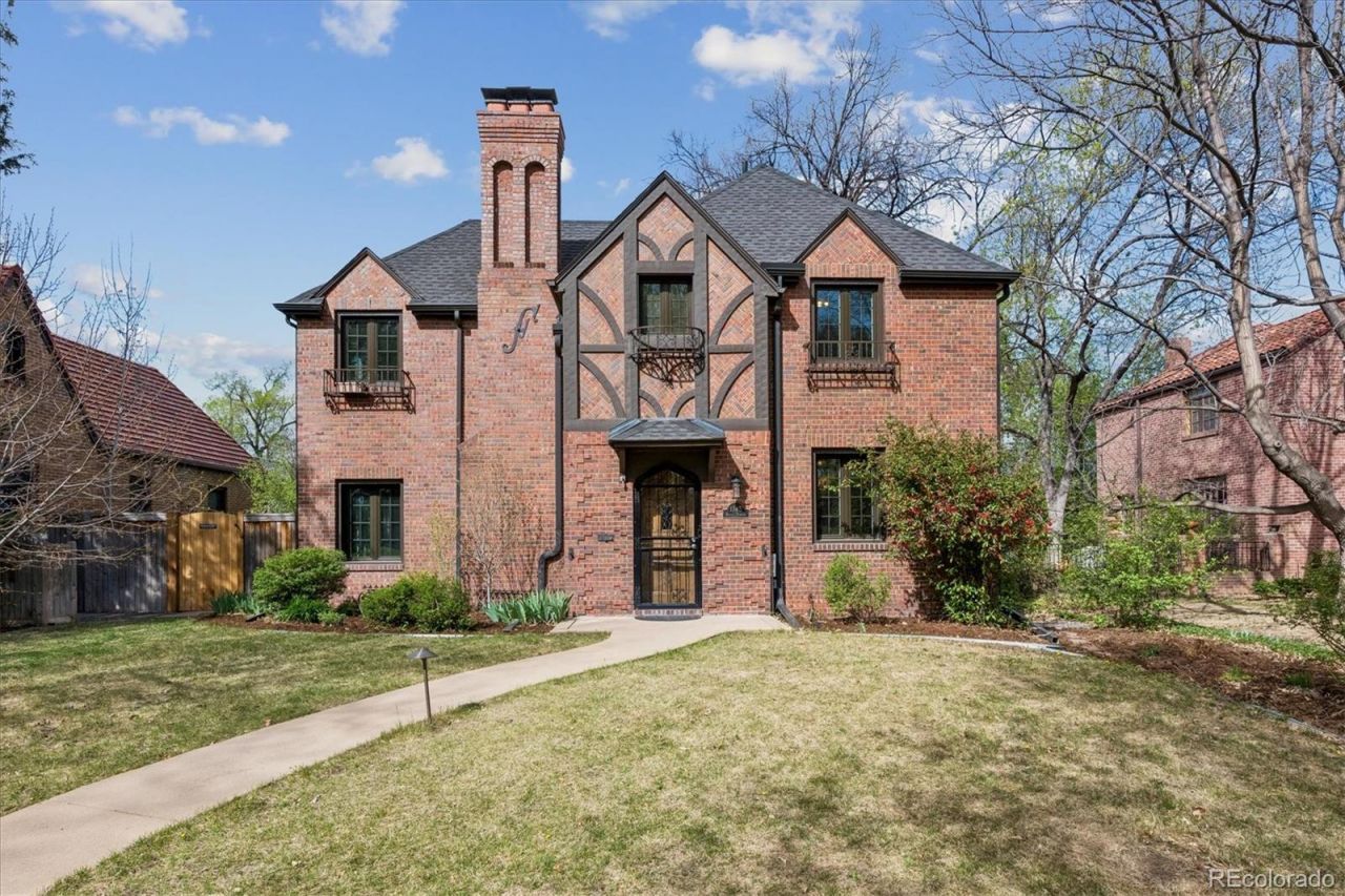 1745 Monaco Parkway, Denver, CO 80220 Main Photo