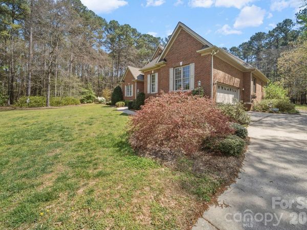2909 Lakeshore Drive, Chester, SC 29706