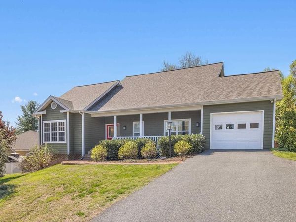 1110 HIGHLANDS DR, CHARLOTTESVILLE, VA 22901