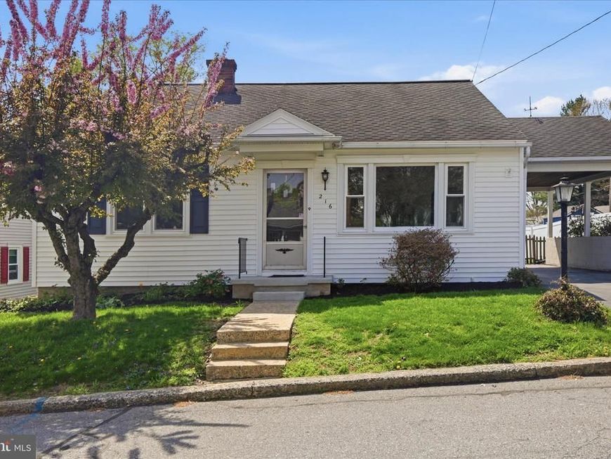 216 N Pitt Street, Manheim, PA 17545 Main Photo