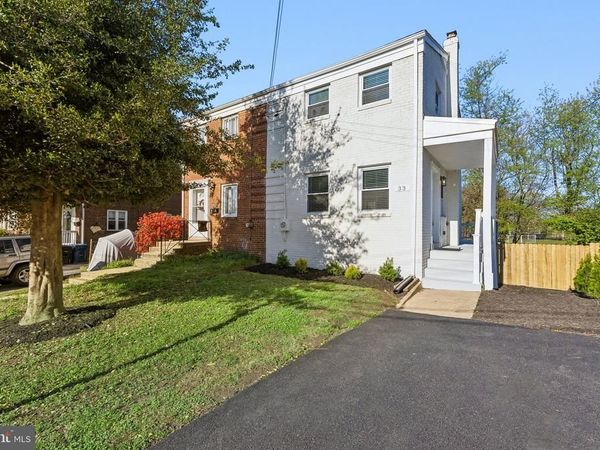 33 UNDERWOOD PLACE , ALEXANDRIA, VA 22304