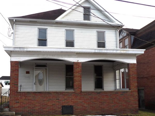 1405 Center Street, Moundsville, WV 26041