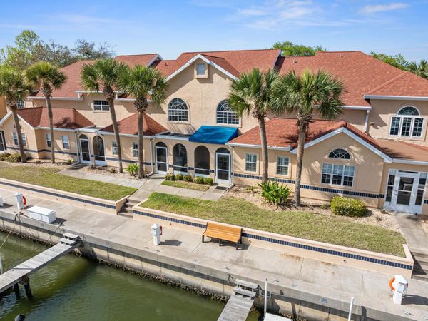 37 Captains Walk, Unit 37, Palm Coast, FL 32137