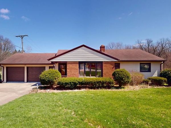 684 N McElroy, Mansfield, OH 44905