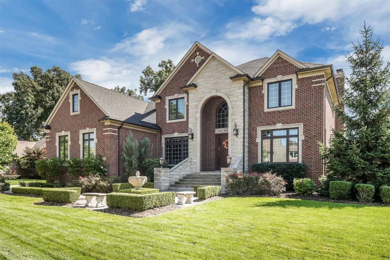 14164 Bayberry Drive, Shelby Township, MI 48315 Main Photo