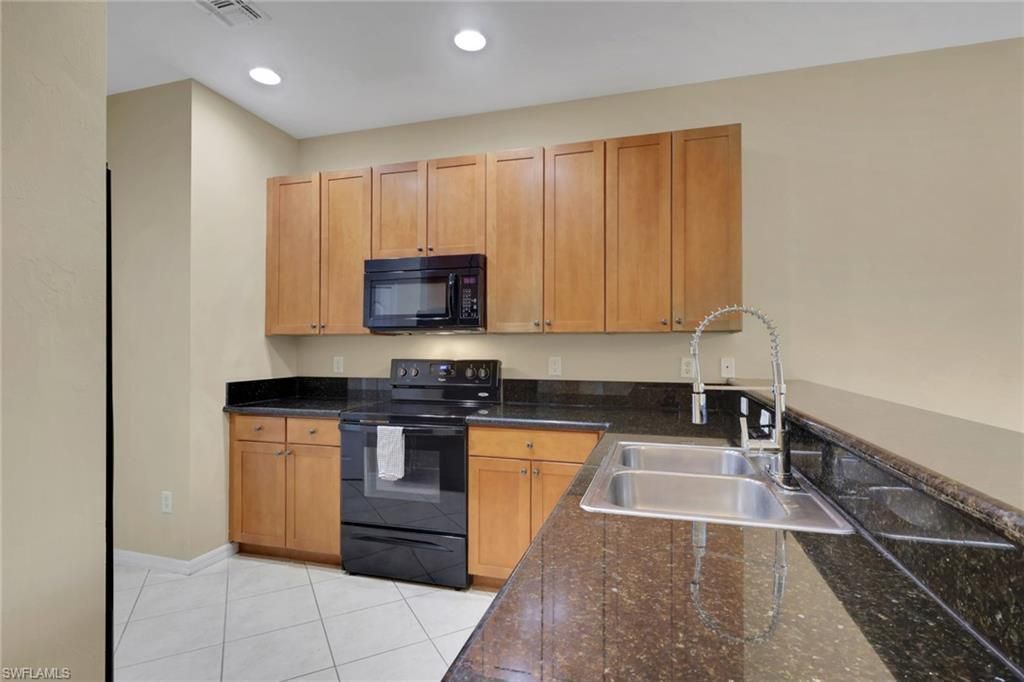 10260 Olivewood Way, Unit 58, Estero, FL 33928 Photo