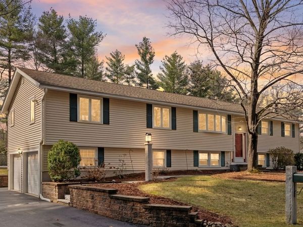 20 Bayberry Rd, Westford, MA 01886