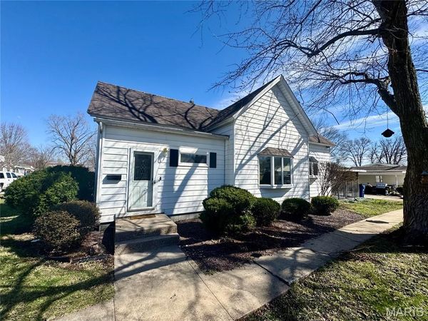 515 Madison Street , Canton, MO 63435