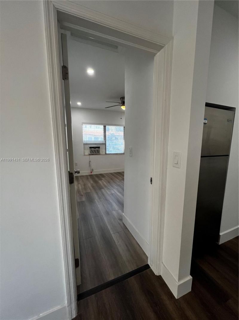 550 SW 16th Ave, Unit 550, Miami, FL 33135 Photo