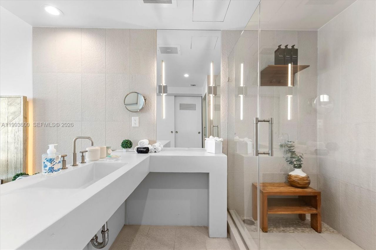 3101 Bayshore Dr, Unit 1508, Fort Lauderdale, FL 33304 Photo