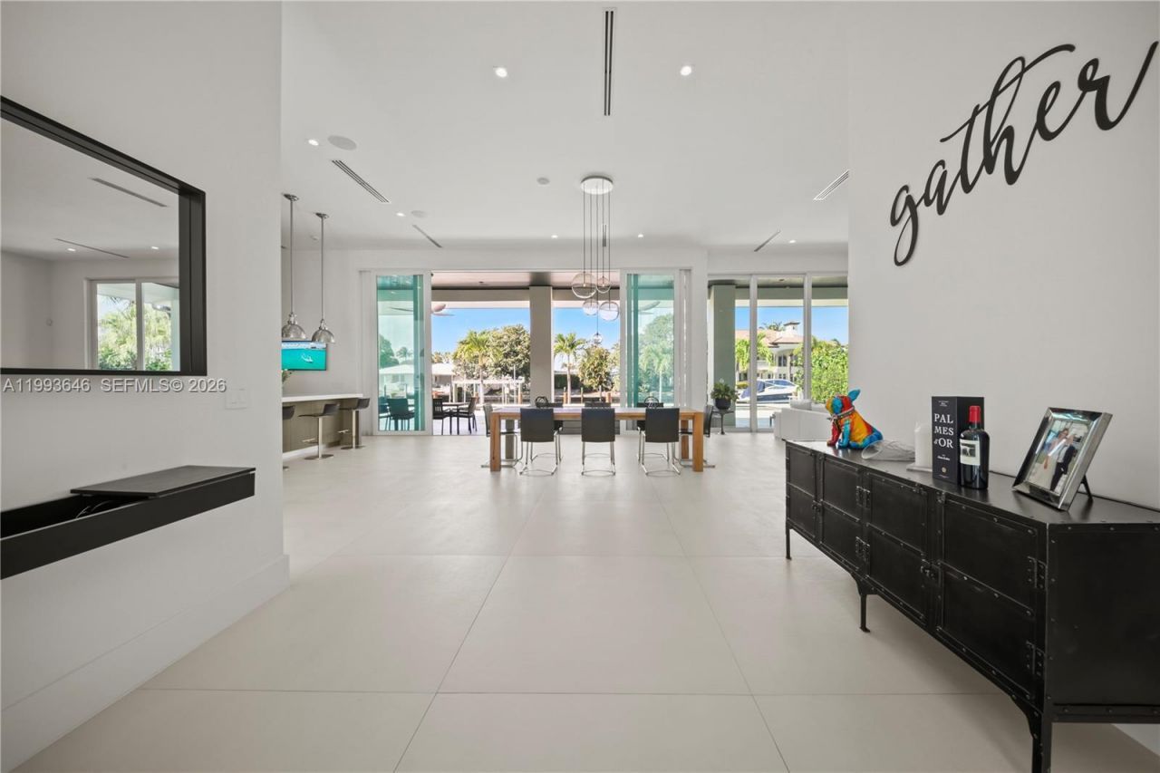 2815 NE 26th Pl , Fort Lauderdale, FL 33306 Photo