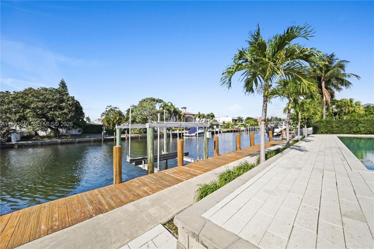 2815 NE 26th Pl , Fort Lauderdale, FL 33306 Photo